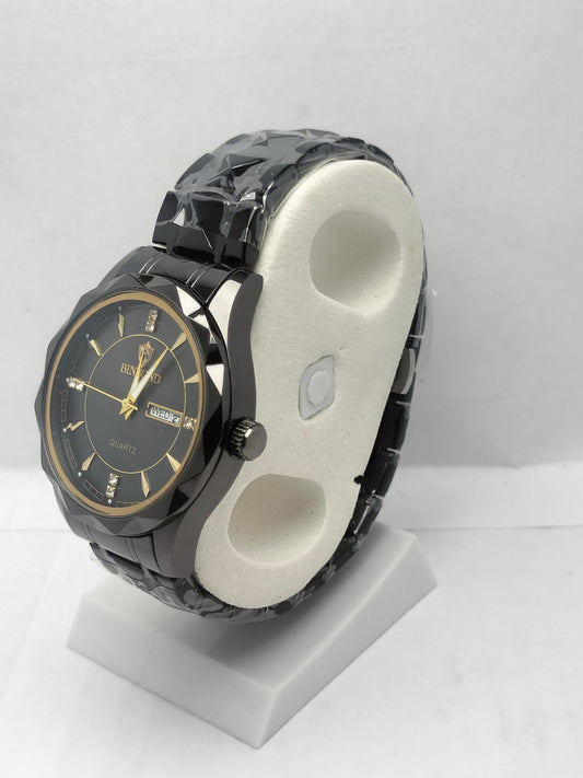 BINBOND Men’s Classic Quartz Watch – Black & Gold Dial with Crystal Markers - LOOKANDLUSH.COM