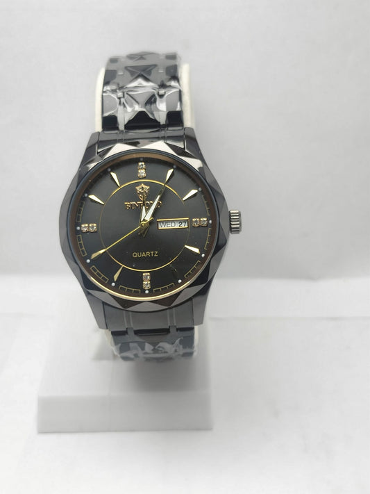 BINBOND Men’s Classic Quartz Watch – Black & Gold Dial with Crystal Markers - LOOKANDLUSH.COM