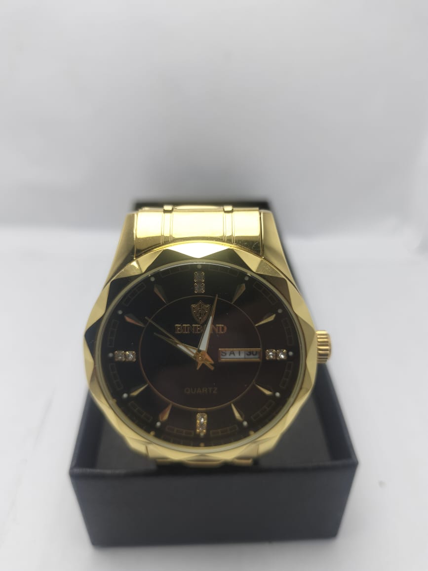 BINBOND Men’s Luxury Gold Quartz Watch – Black Dial with Crystal Markers - LOOKANDLUSH.COM